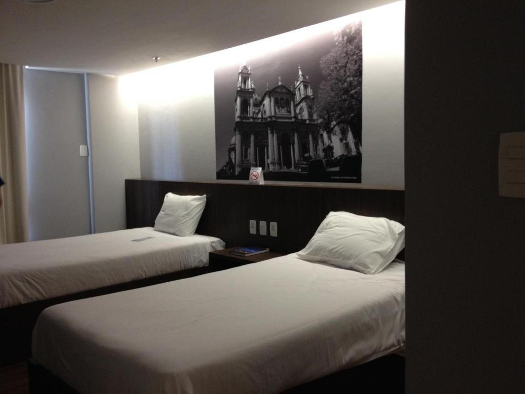 Master Grande Hotel - Proximo Ao Palacio Do Governo Porto Alegre Kültér fotó